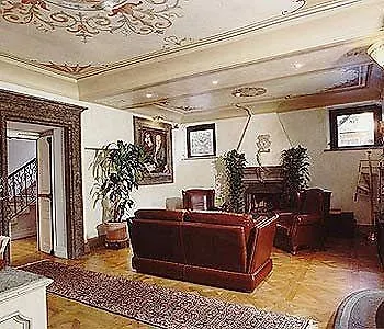 Hotel Aventino 3*
