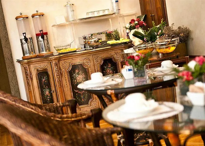 Aventino 3* Rome
